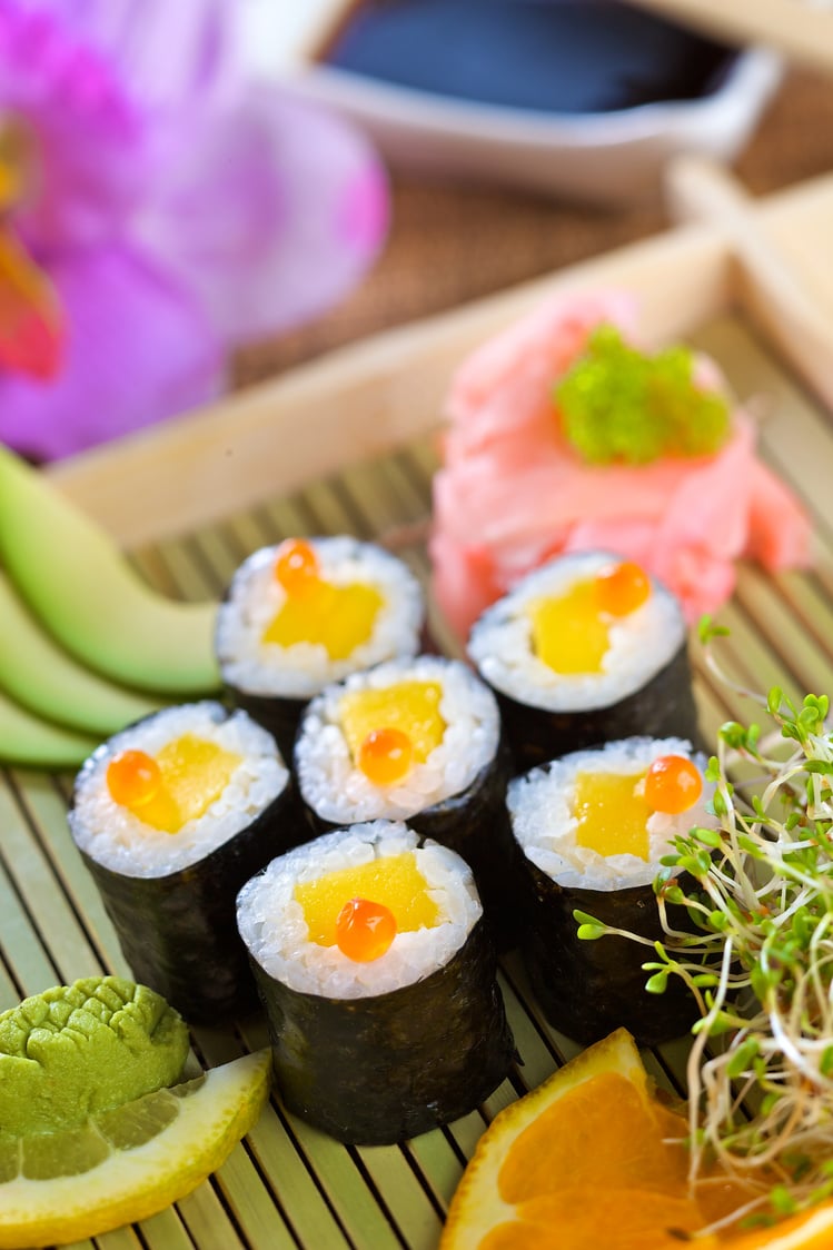 Mango maki